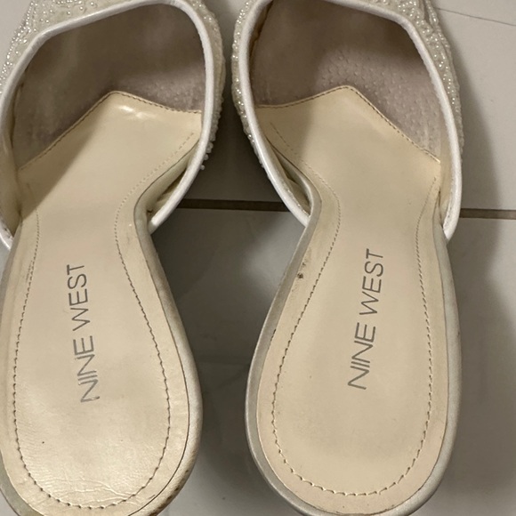 Nine West White Embellished Mules - Picture 4 of 9